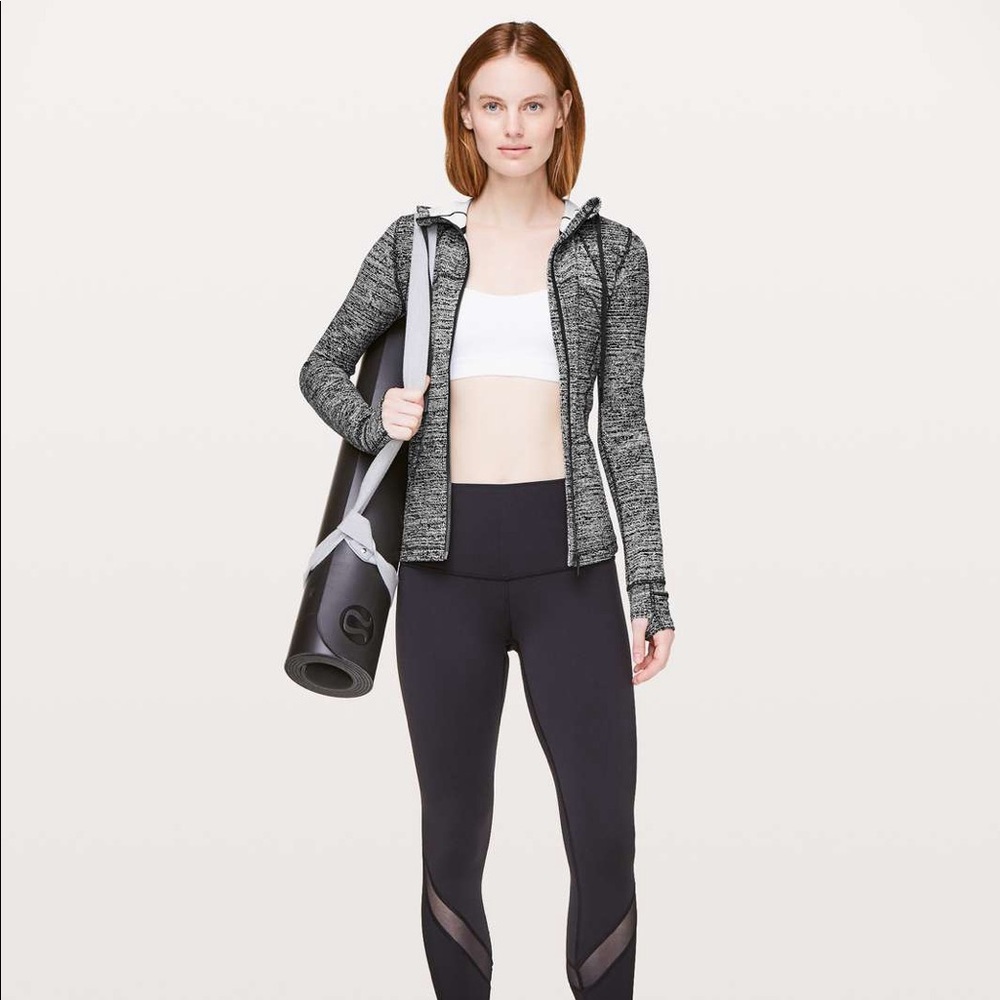 Lululemon define hooded jacket size 2